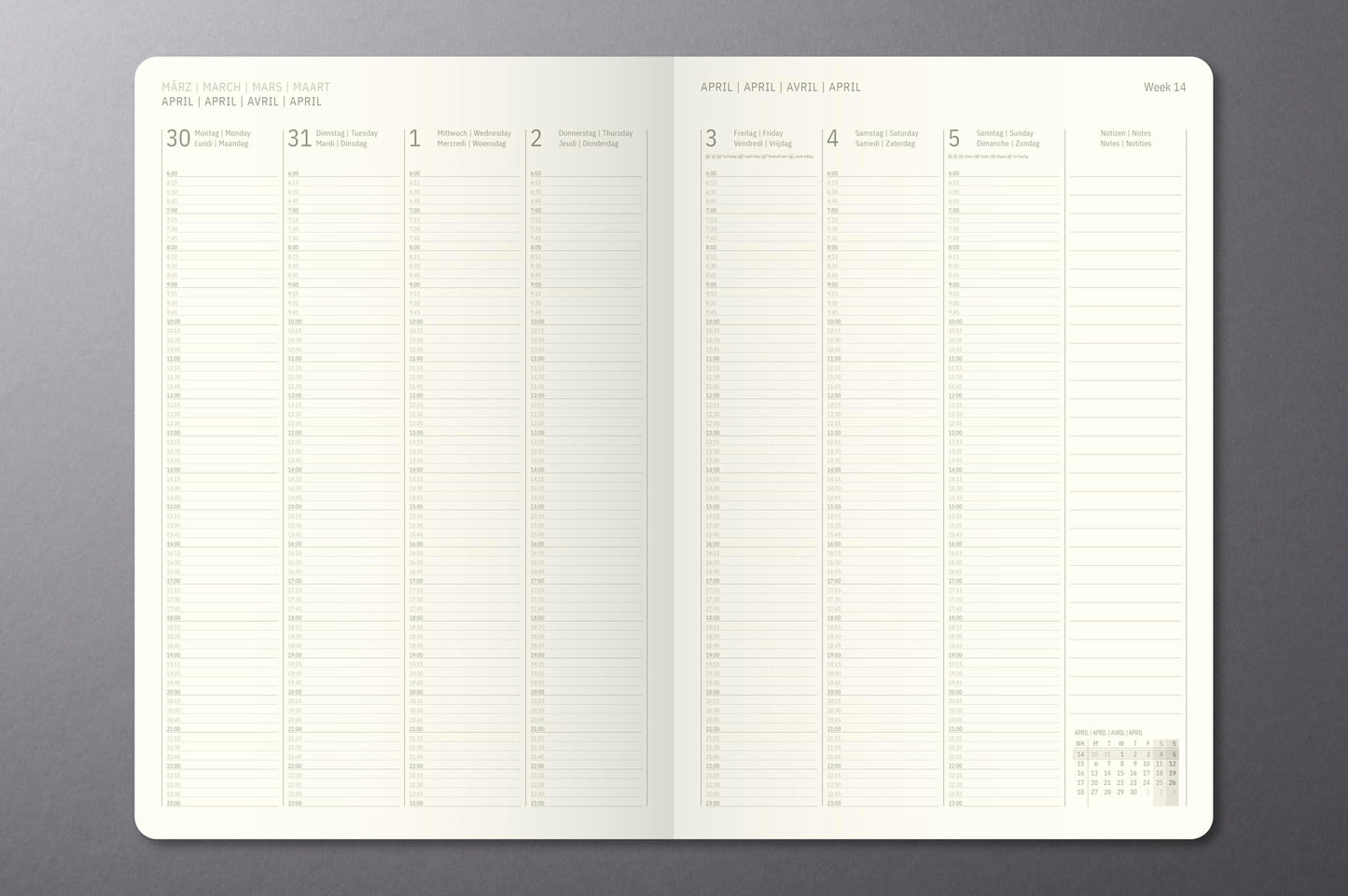 Planning book 2026 Extra-Large: A4+, hardcover, 192 pages, pen loop, archive pocket
