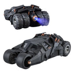 Modèle réduit de voiture Batmobile Tumbler (1:18) : métal, lumière et son, fonction spray avec emballage cadeau