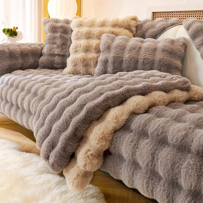 Rutschfester Sofabezug aus Plüsch für 1/2/3/4 Sitzer & L-Form-Sofas | Weich und Pflegeleicht